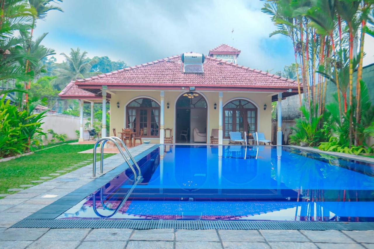 Bentota River Villa エクステリア 写真