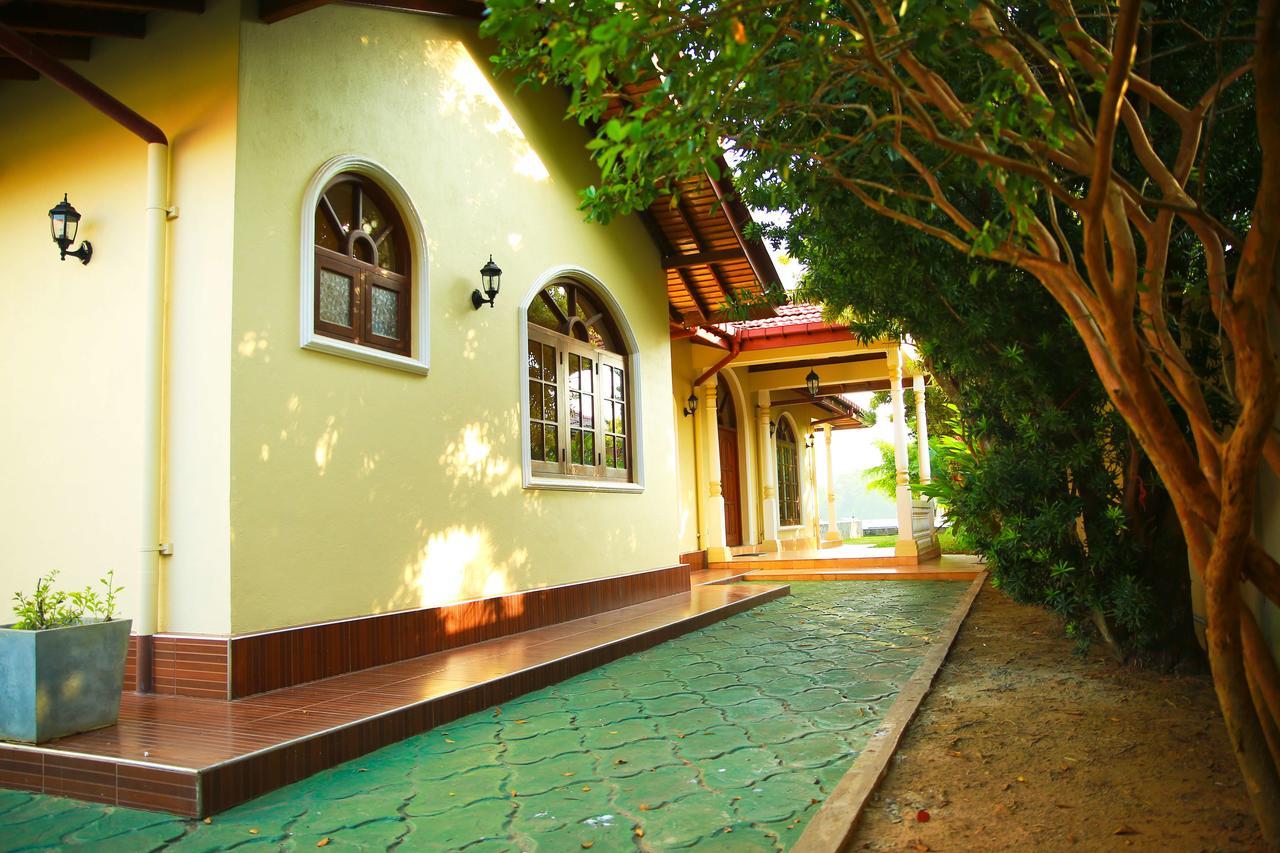 Bentota River Villa エクステリア 写真
