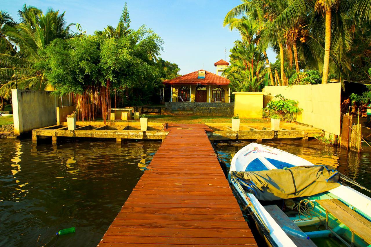 Bentota River Villa エクステリア 写真