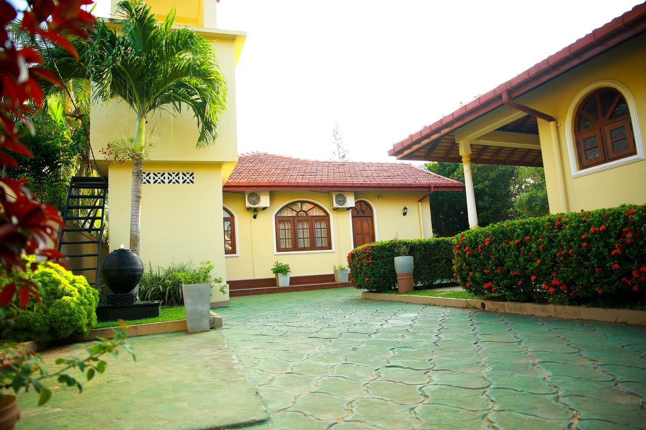 Bentota River Villa エクステリア 写真
